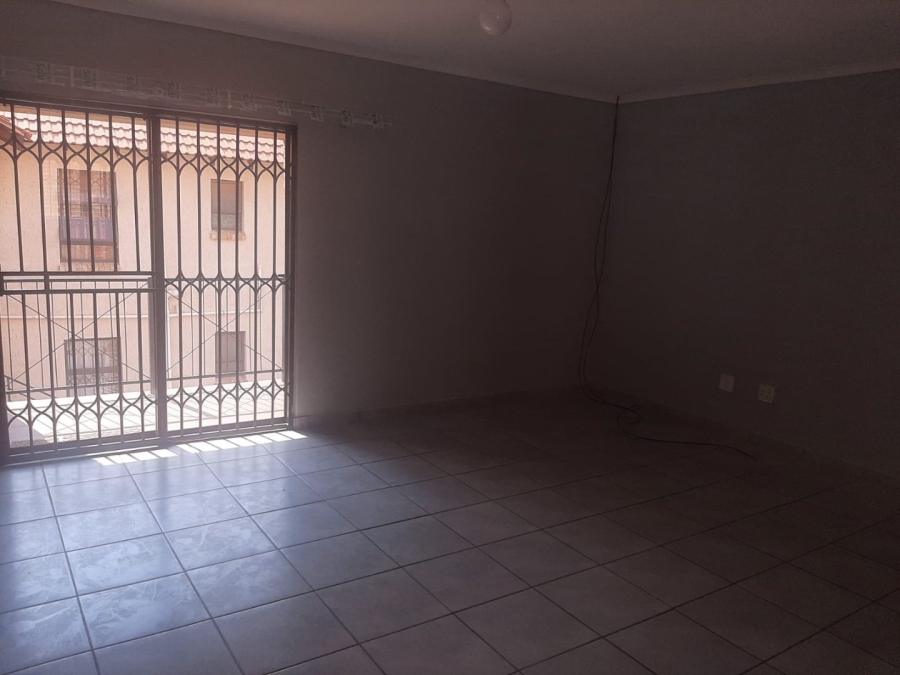 3 Bedroom Property for Sale in Groblerpark Gauteng