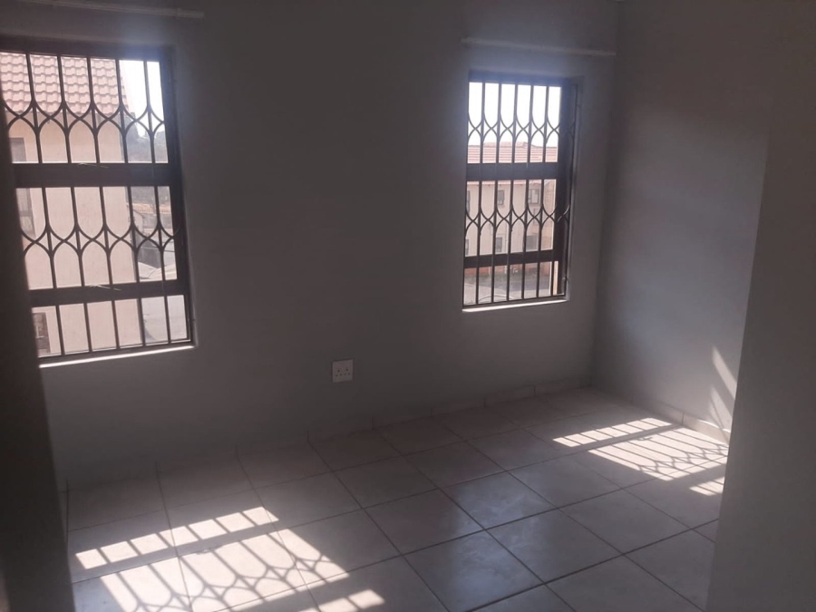 3 Bedroom Property for Sale in Groblerpark Gauteng