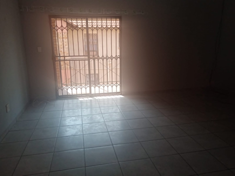 3 Bedroom Property for Sale in Groblerpark Gauteng