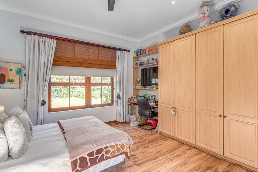 5 Bedroom Property for Sale in Blue Hills Country Estate Gauteng