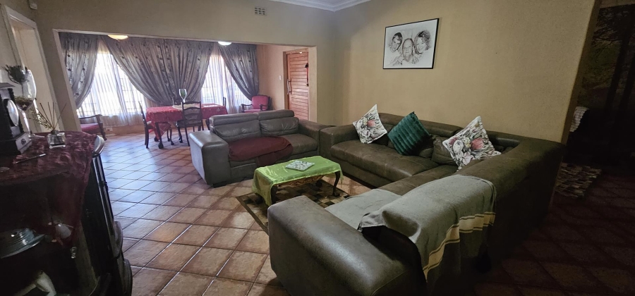 4 Bedroom Property for Sale in Parktown Estate Gauteng