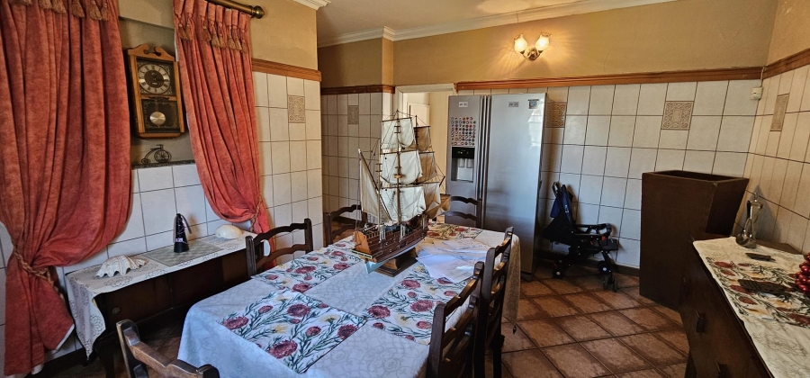 4 Bedroom Property for Sale in Parktown Estate Gauteng
