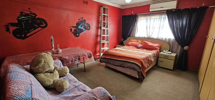 4 Bedroom Property for Sale in Parktown Estate Gauteng