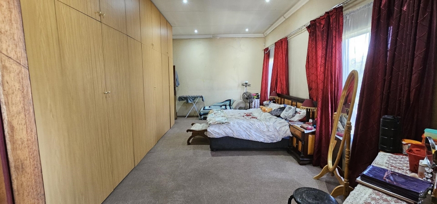 4 Bedroom Property for Sale in Parktown Estate Gauteng
