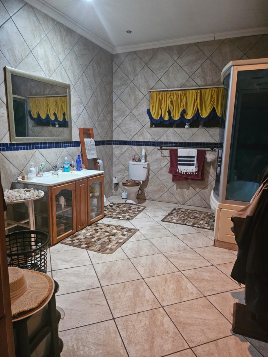 4 Bedroom Property for Sale in Parktown Estate Gauteng