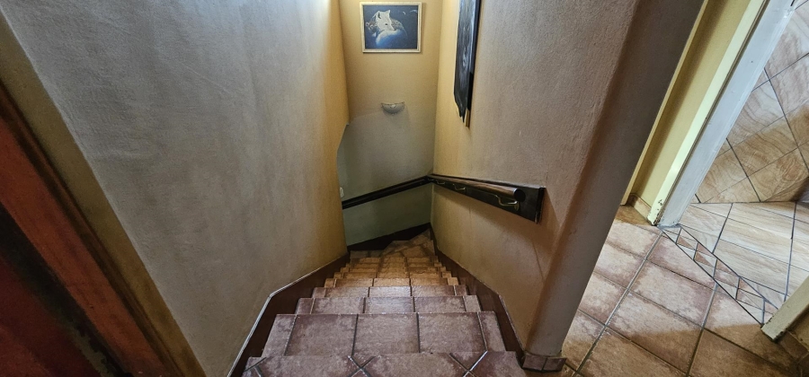 4 Bedroom Property for Sale in Parktown Estate Gauteng