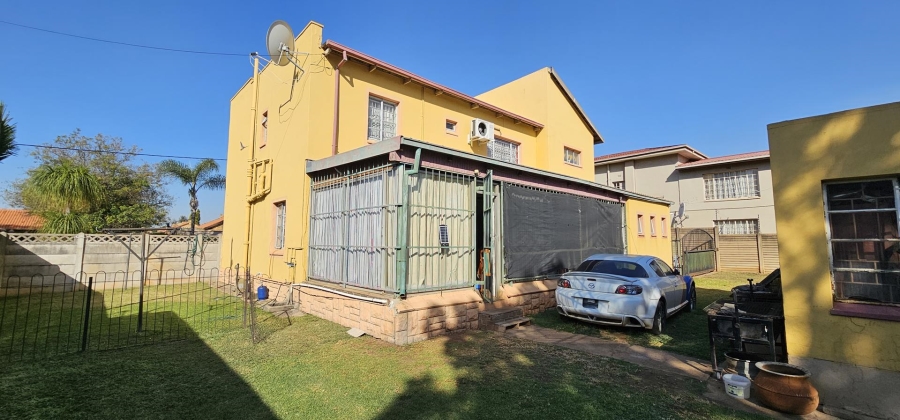 4 Bedroom Property for Sale in Parktown Estate Gauteng