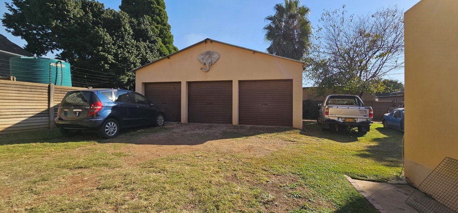 4 Bedroom Property for Sale in Parktown Estate Gauteng