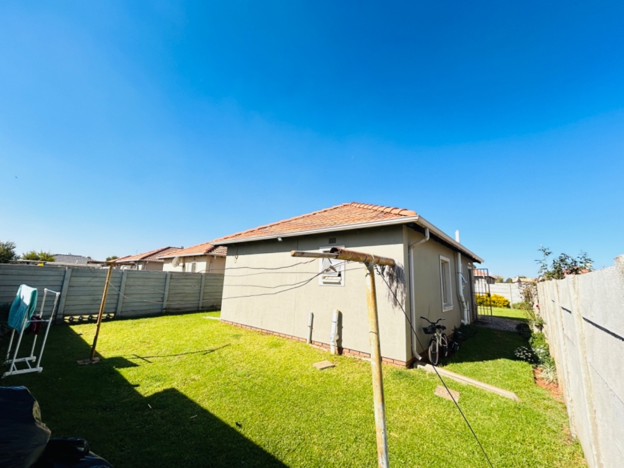 3 Bedroom Property for Sale in Sky City Gauteng
