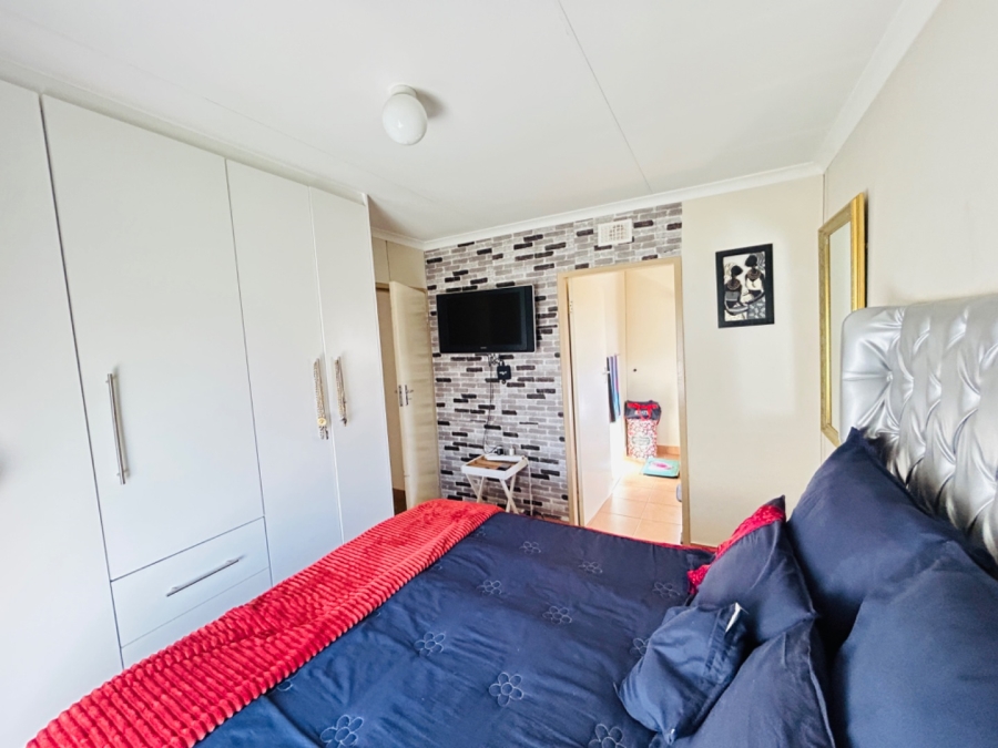 3 Bedroom Property for Sale in Sky City Gauteng