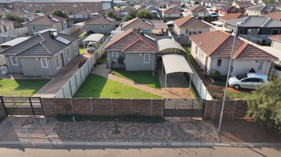 3 Bedroom Property for Sale in Sky City Gauteng