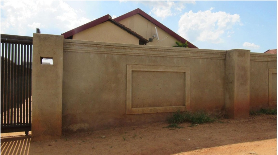 2 Bedroom Property for Sale in Roodepoort Gauteng