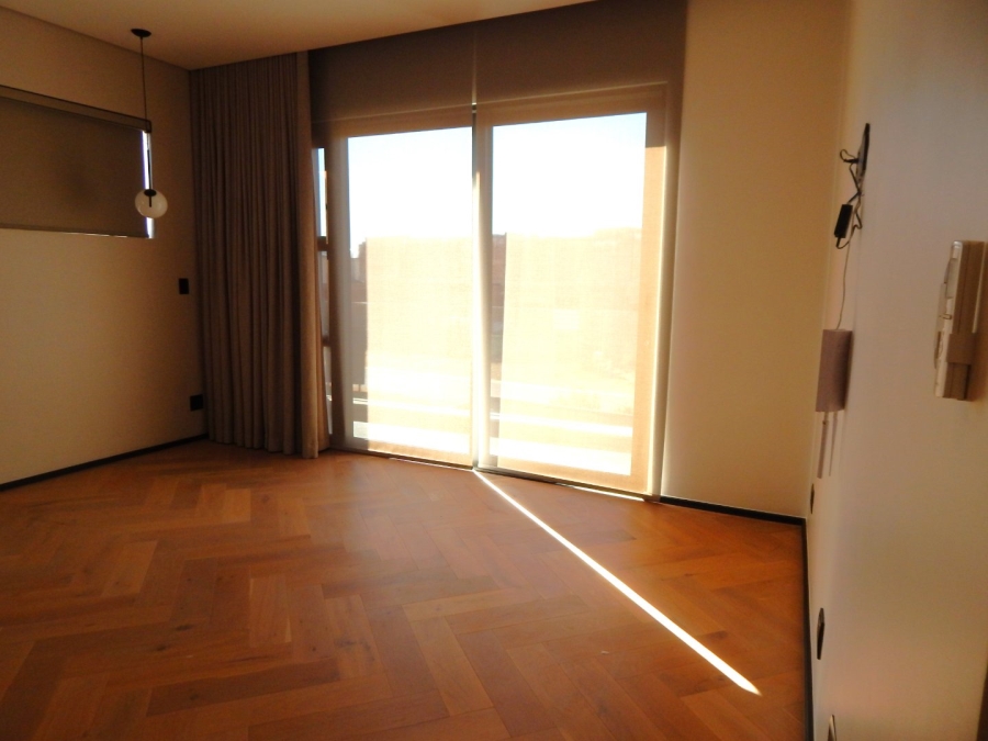 To Let 4 Bedroom Property for Rent in Helderfontein Estate Gauteng