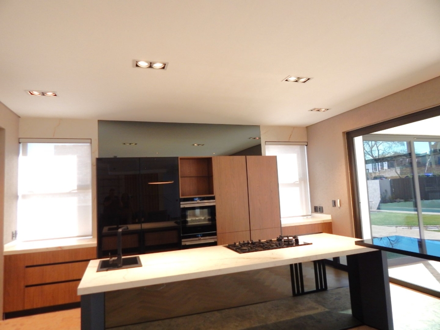 To Let 4 Bedroom Property for Rent in Helderfontein Estate Gauteng
