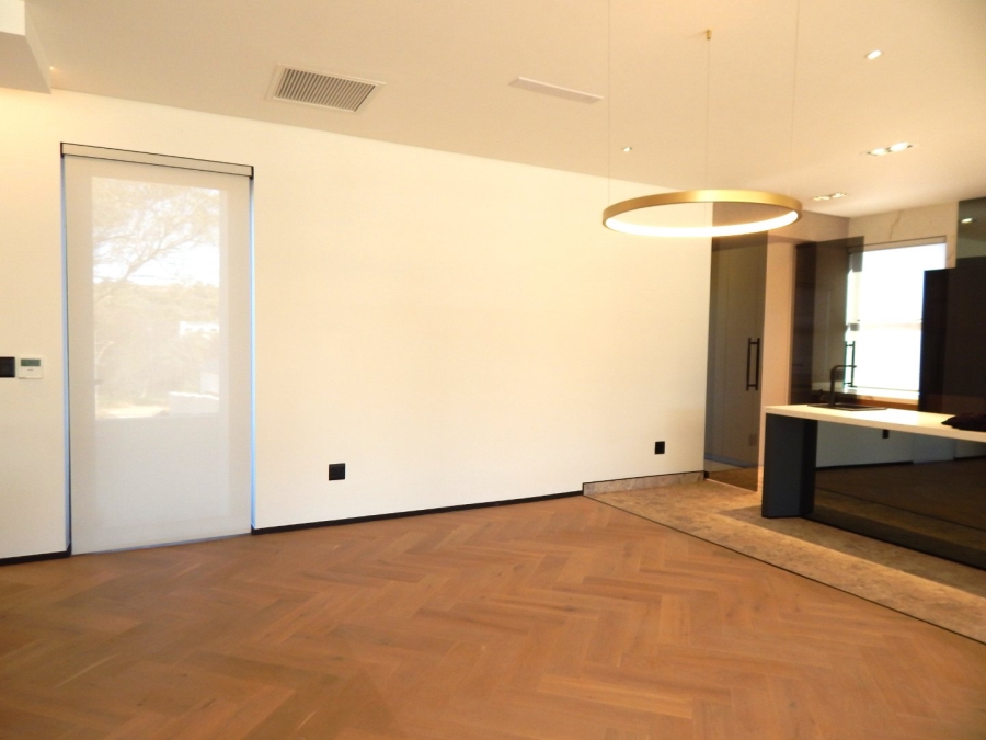 To Let 4 Bedroom Property for Rent in Helderfontein Estate Gauteng