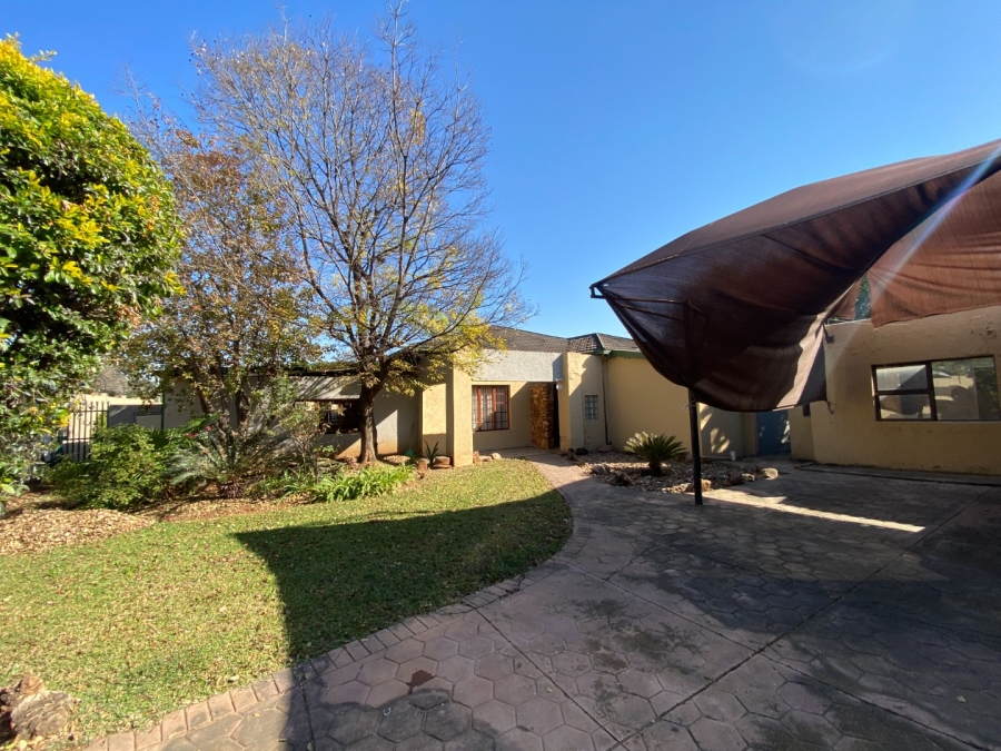 4 Bedroom Property for Sale in Roseville Gauteng