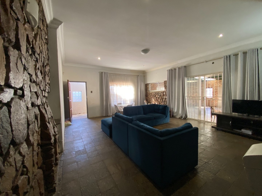 4 Bedroom Property for Sale in Roseville Gauteng