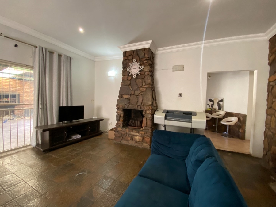 4 Bedroom Property for Sale in Roseville Gauteng