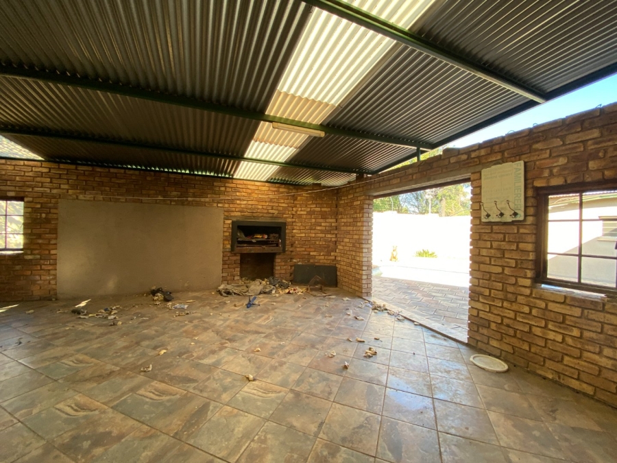 4 Bedroom Property for Sale in Roseville Gauteng