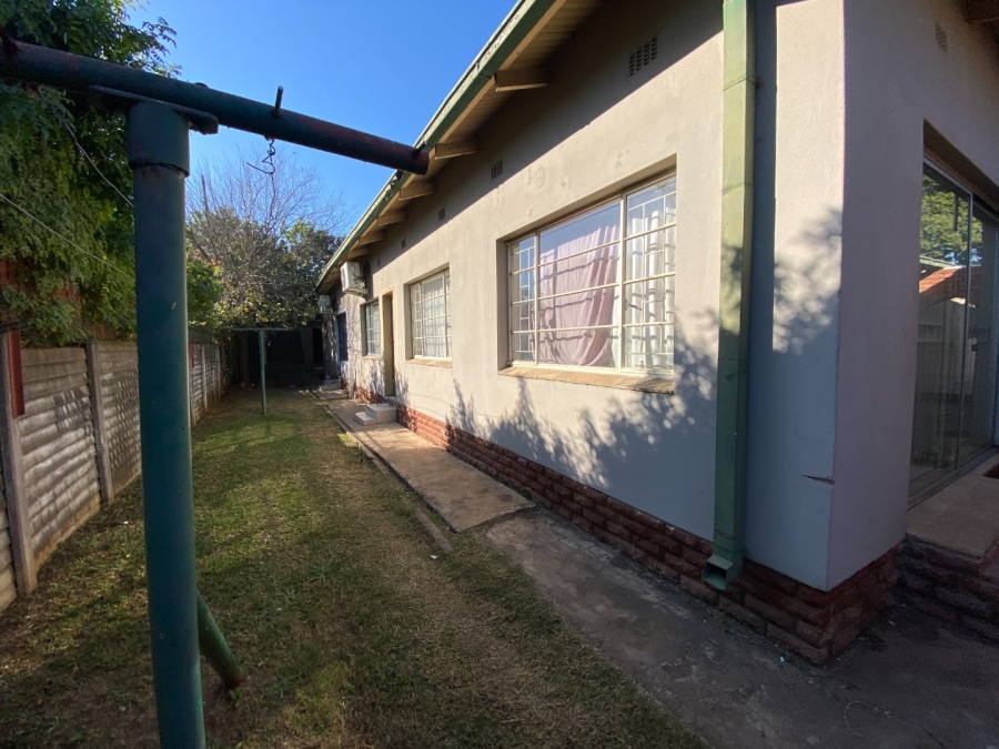 4 Bedroom Property for Sale in Roseville Gauteng