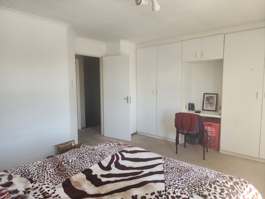 To Let 2 Bedroom Property for Rent in Kensington Gauteng