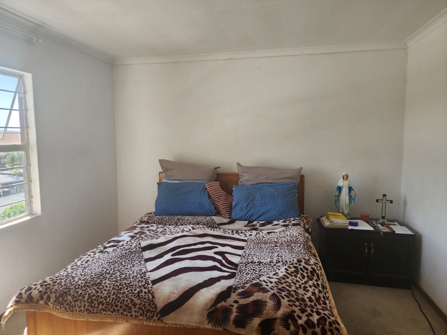 To Let 2 Bedroom Property for Rent in Kensington Gauteng