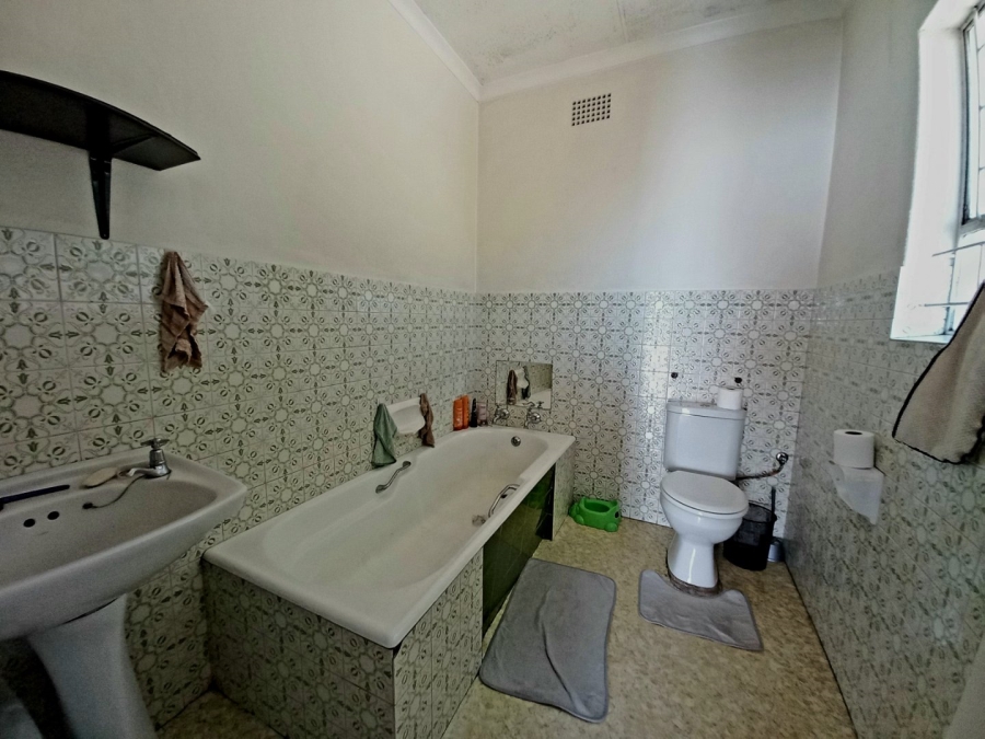 3 Bedroom Property for Sale in Rustivia Gauteng