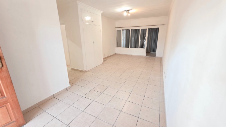 To Let 2 Bedroom Property for Rent in Erasmia Gauteng