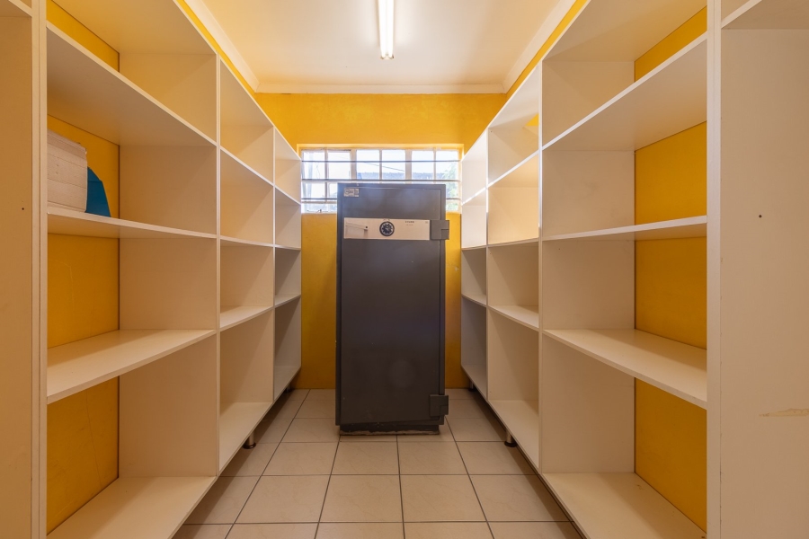 6 Bedroom Property for Sale in Bryanston Gauteng