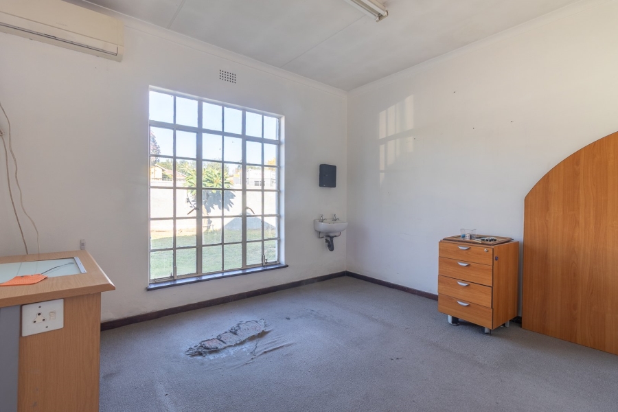 6 Bedroom Property for Sale in Bryanston Gauteng