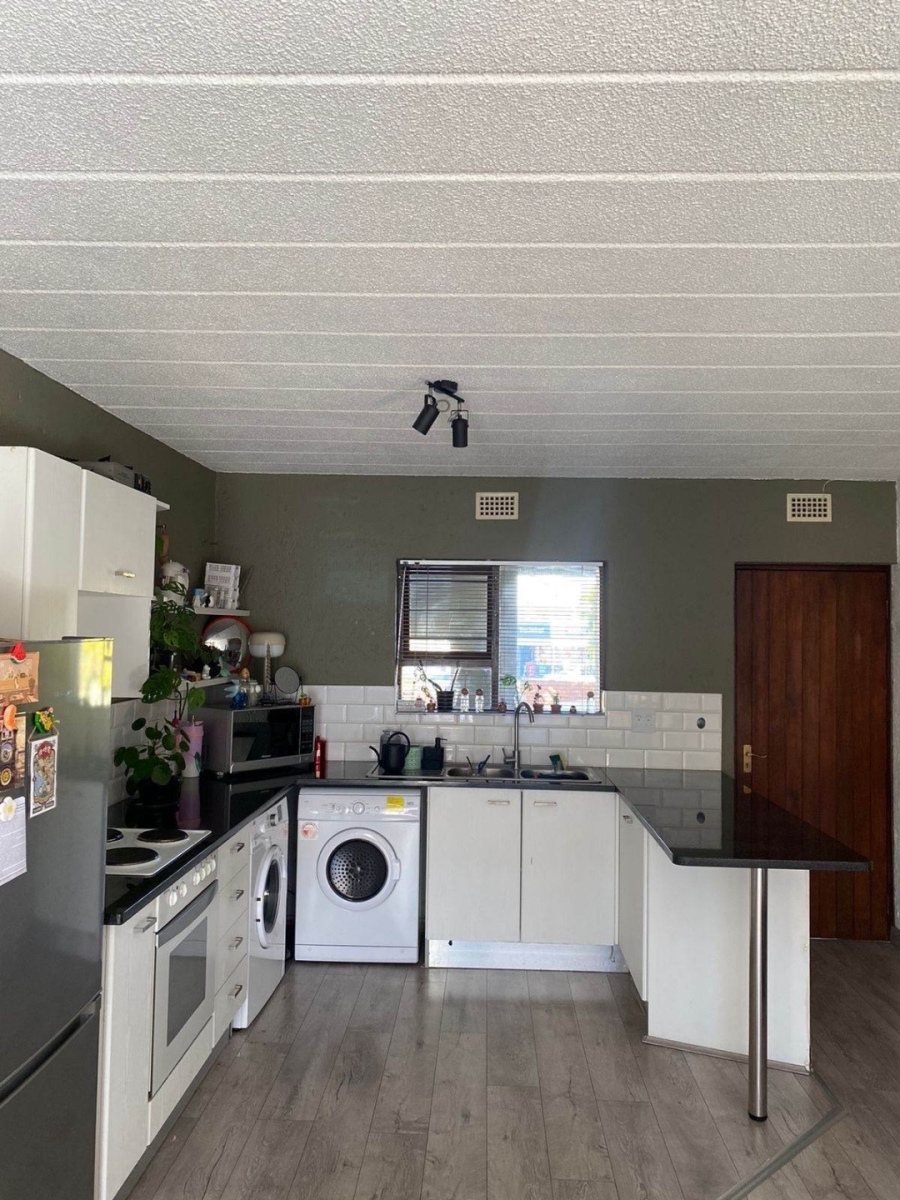 To Let 1 Bedroom Property for Rent in Paulshof Gauteng