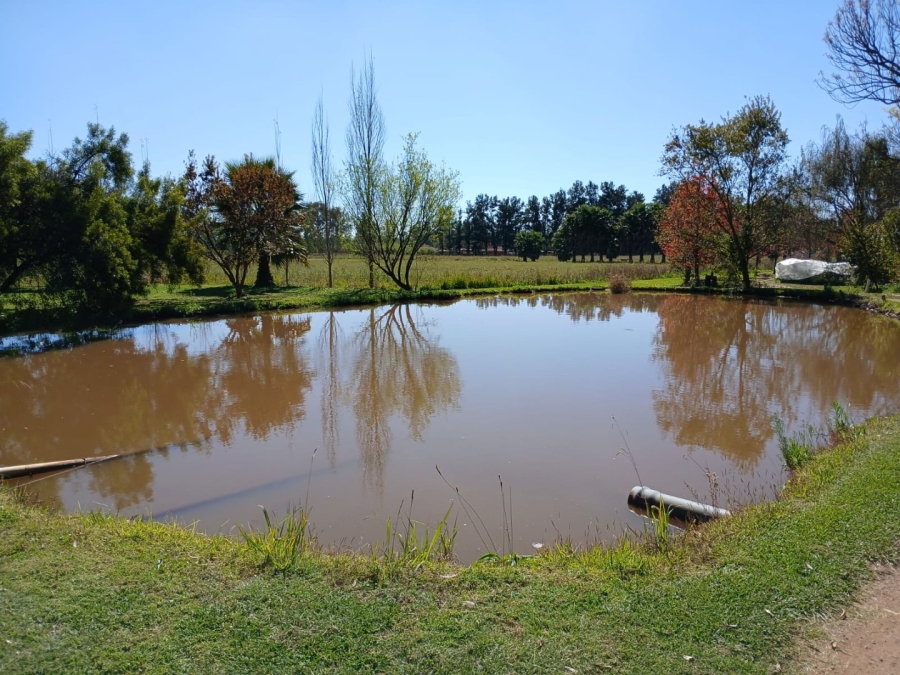  Bedroom Property for Sale in Honingneskrans Ah Gauteng