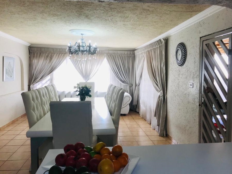 4 Bedroom Property for Sale in Brixton Gauteng