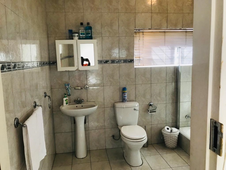 4 Bedroom Property for Sale in Brixton Gauteng
