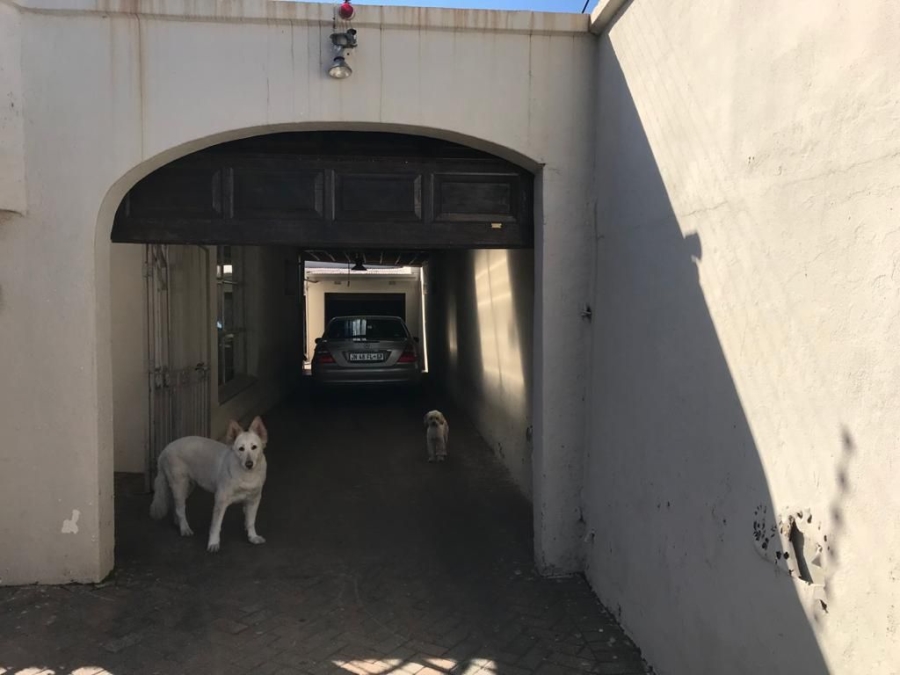 4 Bedroom Property for Sale in Brixton Gauteng