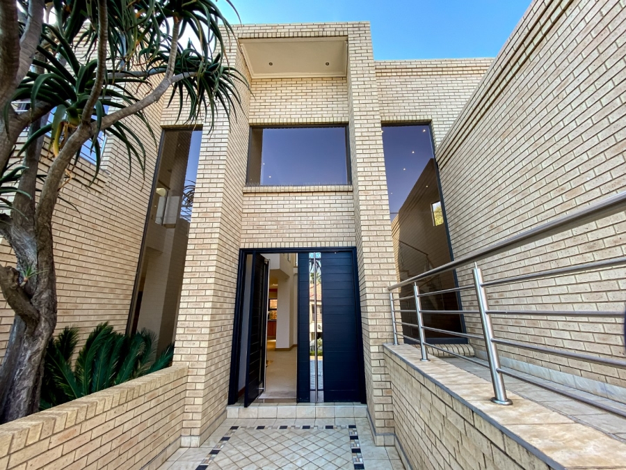 4 Bedroom Property for Sale in Bassonia Estate Gauteng