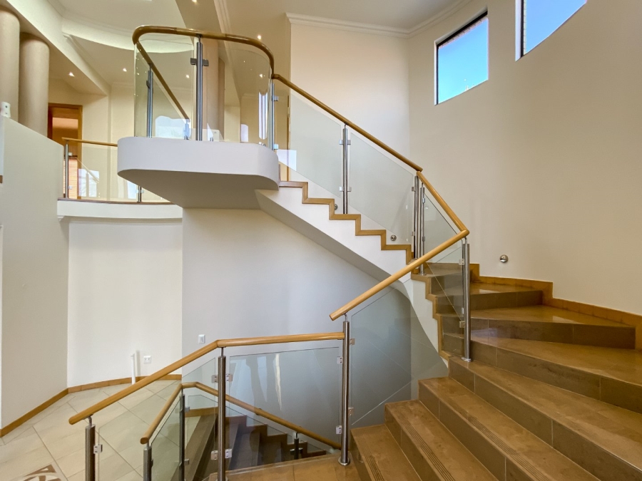 4 Bedroom Property for Sale in Bassonia Estate Gauteng