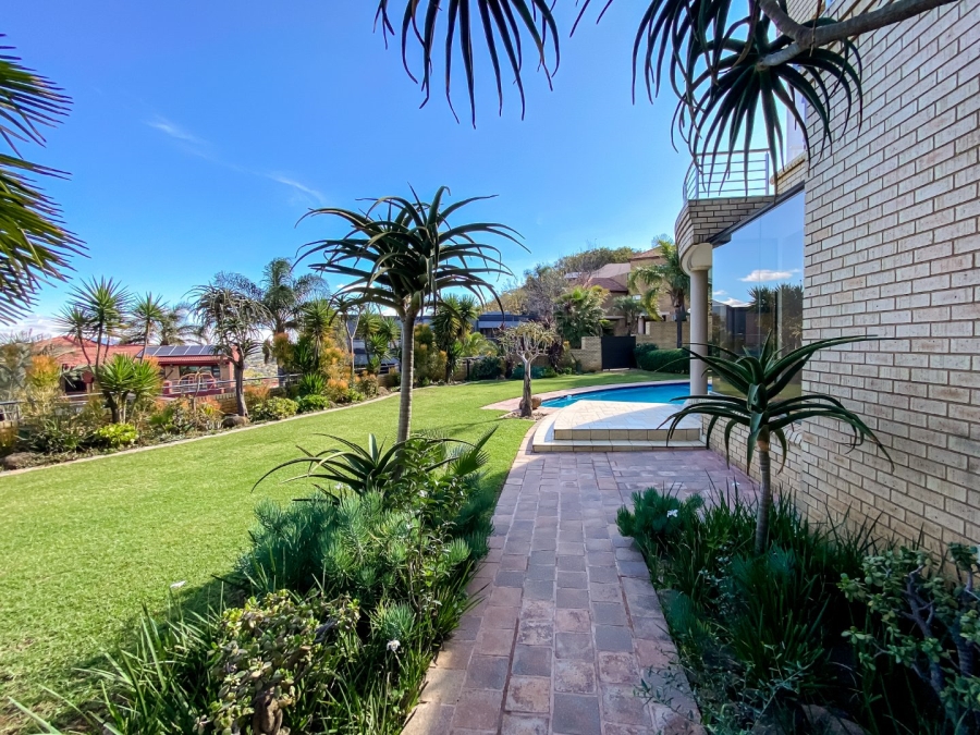 4 Bedroom Property for Sale in Bassonia Estate Gauteng