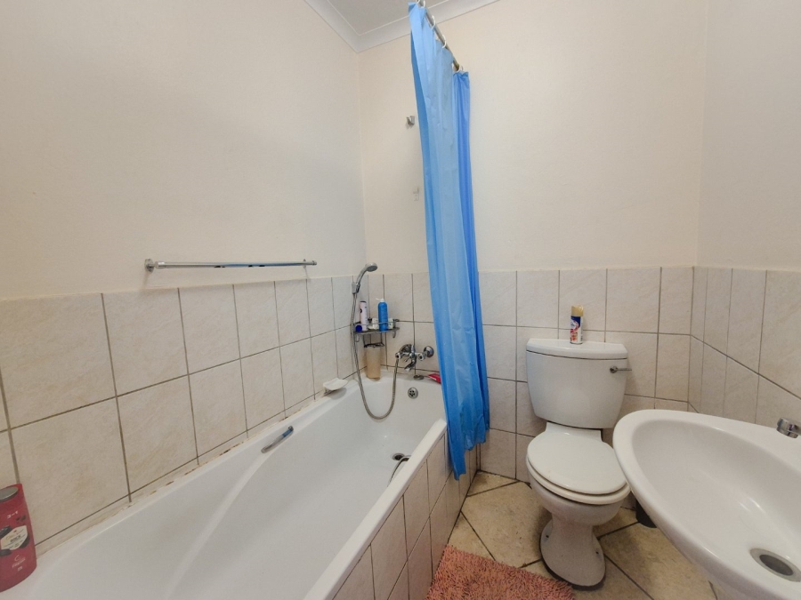 2 Bedroom Property for Sale in Sylviavale Gauteng
