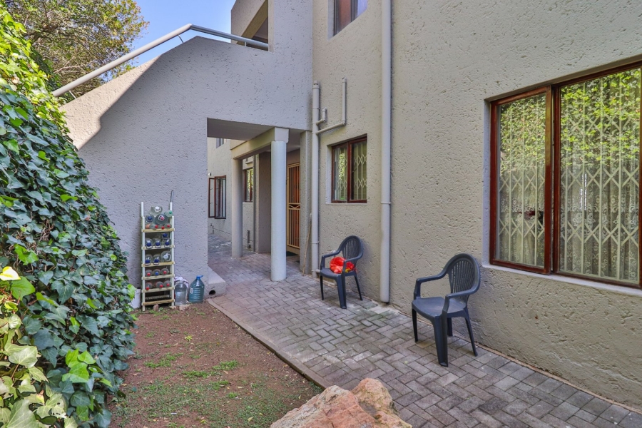 2 Bedroom Property for Sale in Sunnyrock Gauteng