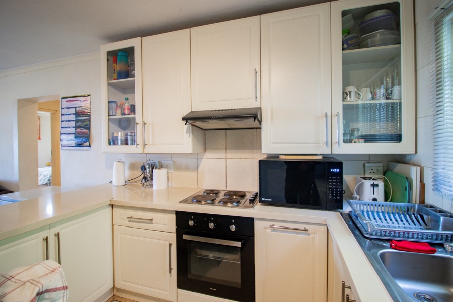 2 Bedroom Property for Sale in Sunnyrock Gauteng