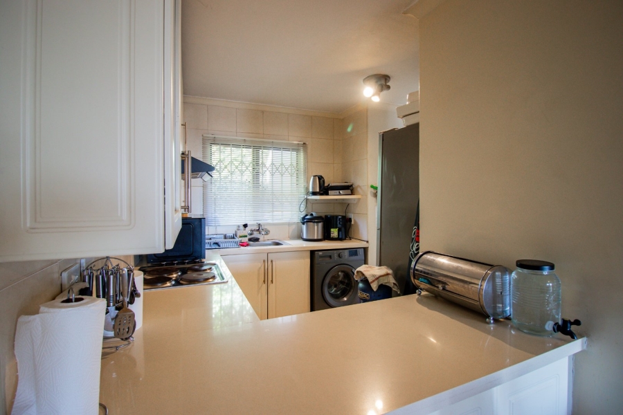 2 Bedroom Property for Sale in Sunnyrock Gauteng