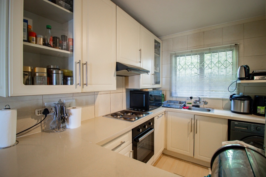 2 Bedroom Property for Sale in Sunnyrock Gauteng