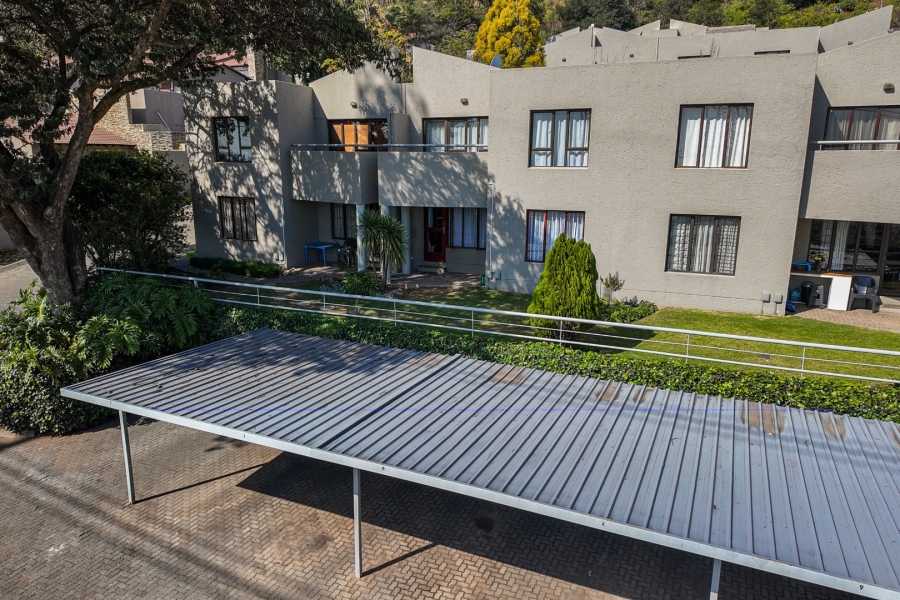 2 Bedroom Property for Sale in Sunnyrock Gauteng