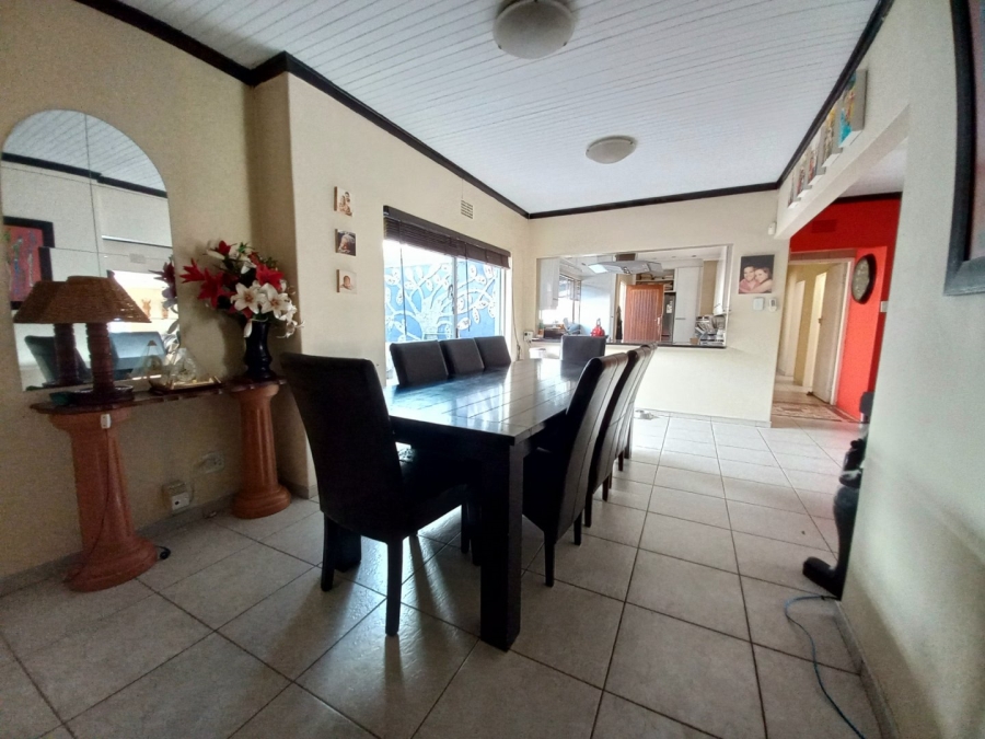 3 Bedroom Property for Sale in Buurendal Gauteng