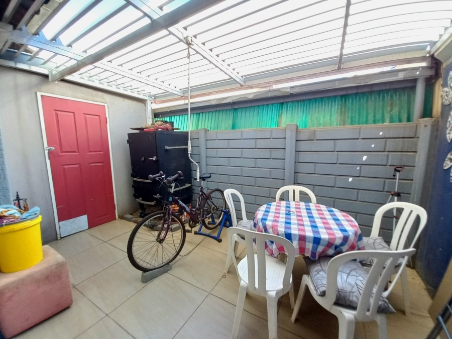 3 Bedroom Property for Sale in Buurendal Gauteng
