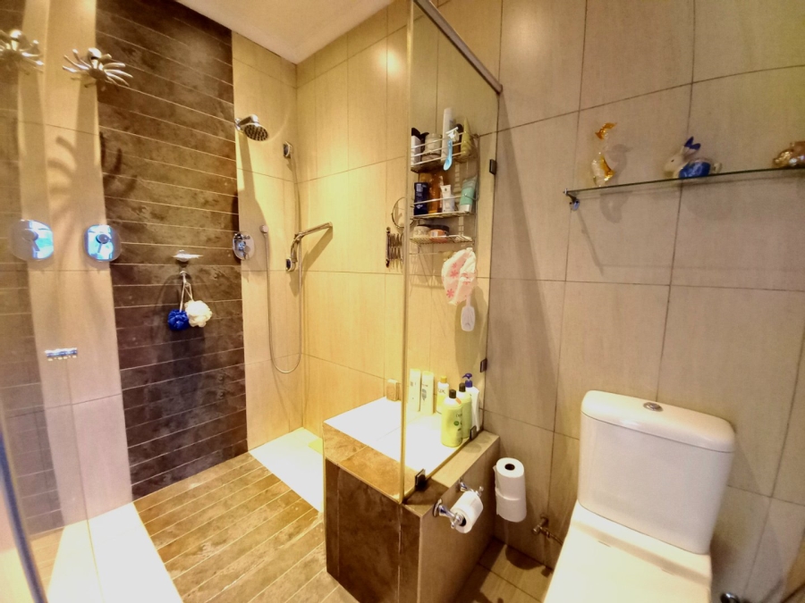 3 Bedroom Property for Sale in Buurendal Gauteng