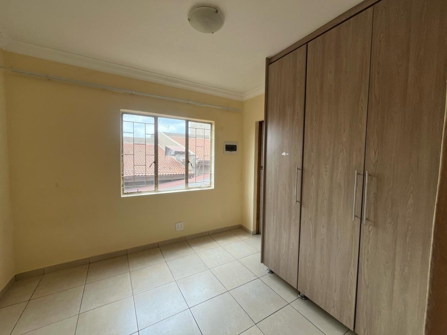 To Let 2 Bedroom Property for Rent in Laudium Gauteng