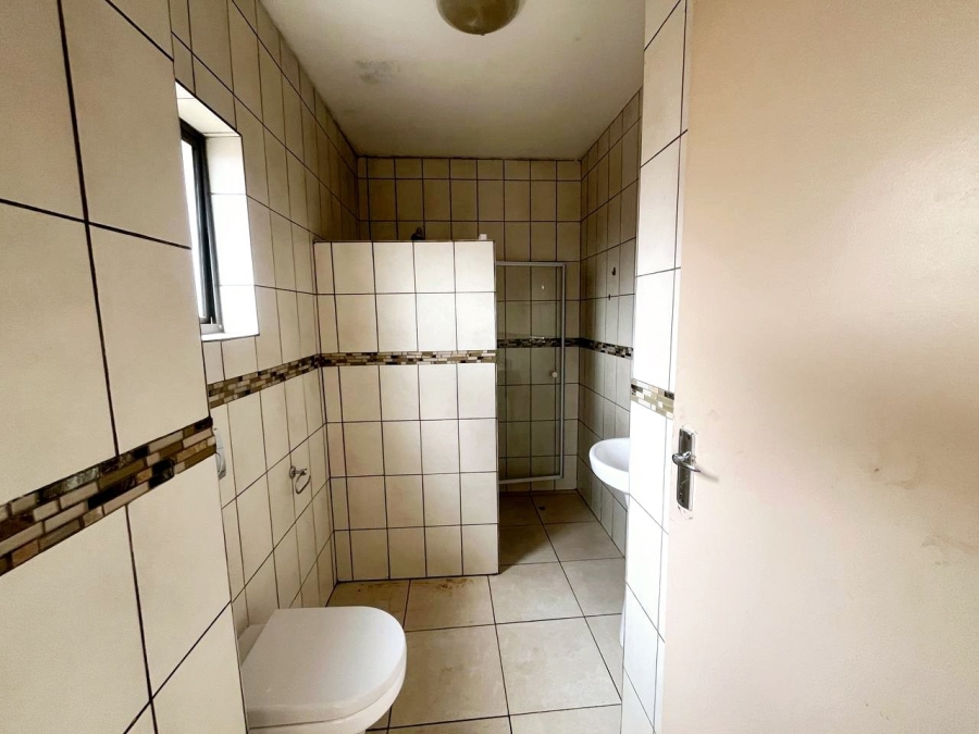 To Let 2 Bedroom Property for Rent in Laudium Gauteng