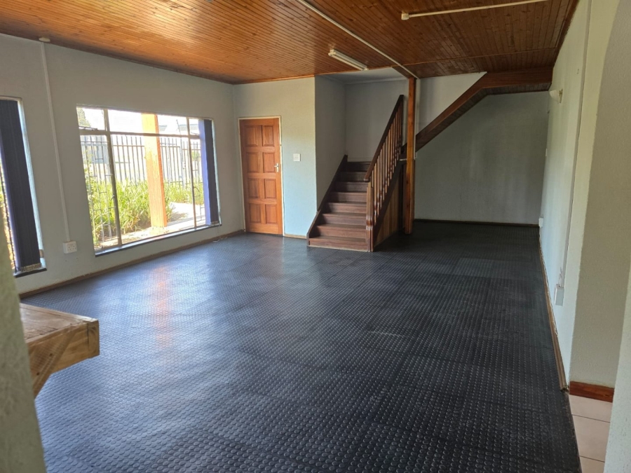 To Let commercial Property for Rent in Lilianton Gauteng